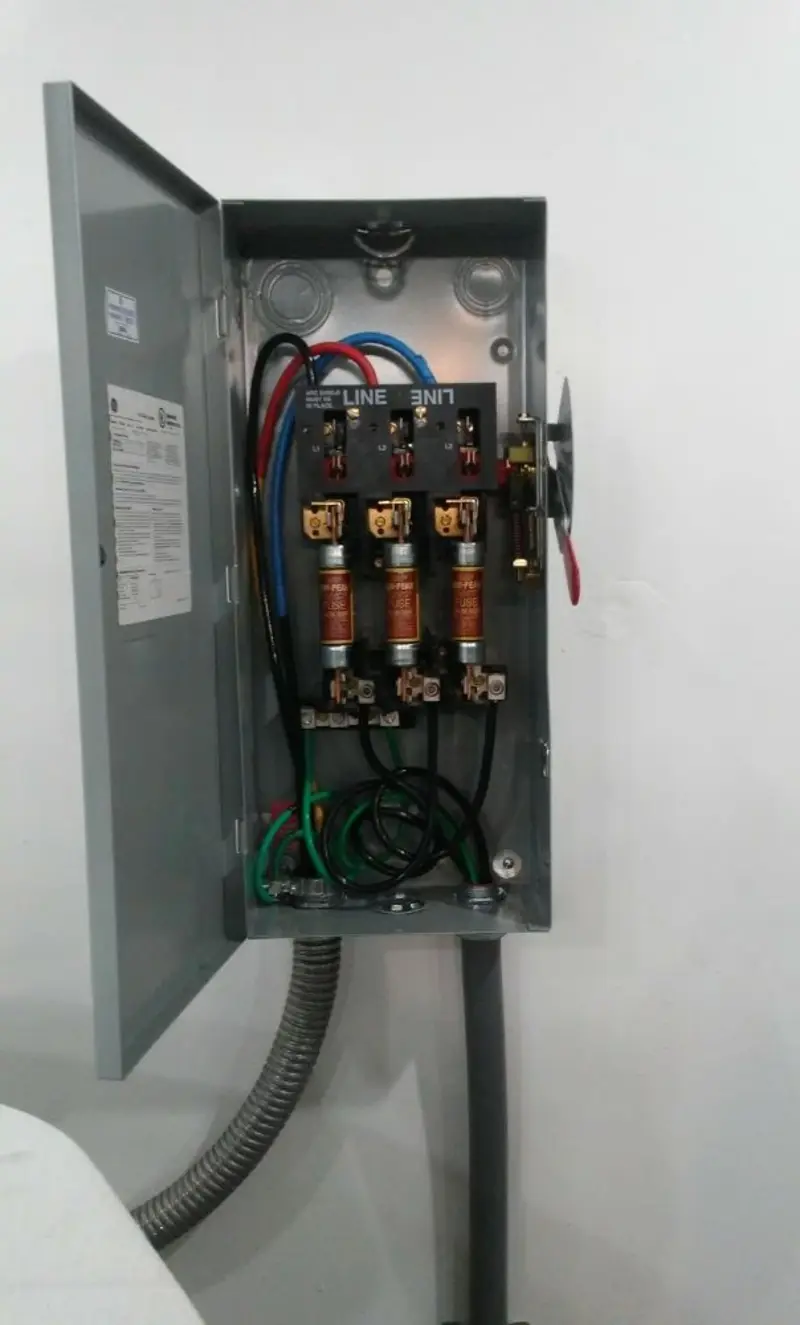 Three-phase disconnect switch installed for Smoke Detector Installation in Wallkill